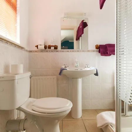 Guest house Augusta 4*