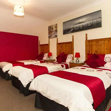 Augusta 4* Westport