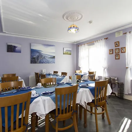 בית הארחה Augusta 4*