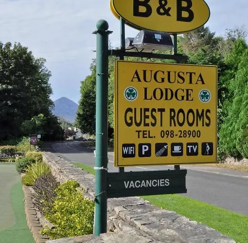 Augusta 4* Westport